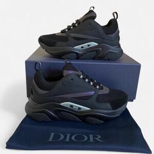 Dior B22 Reflective Black - size 7 M / 8.5 W US / 40 EU